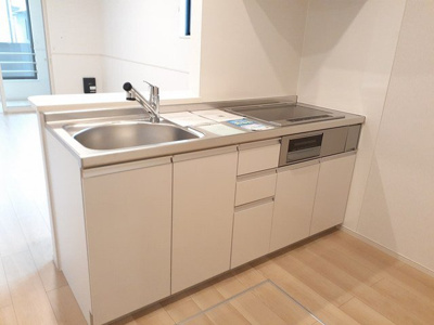 【キッチン】 | アザレア | お料理しやすいキッチンです