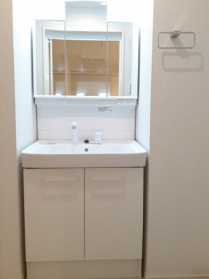 【独立洗面台】 | アザレア | 独立洗面台です