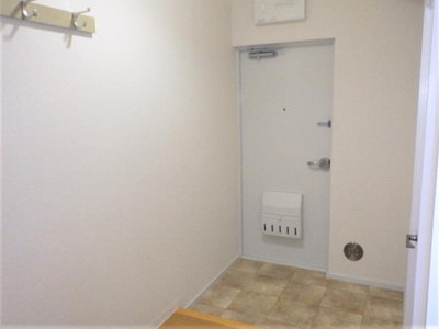 【玄関】 | 光明池駅前2-2