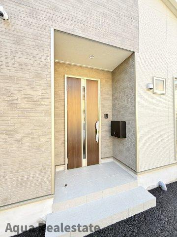 仲多度郡多度津町寿町の新築一戸建の和室|和室ならではの温かな和の空間で寛ぎの時間を過ごせます