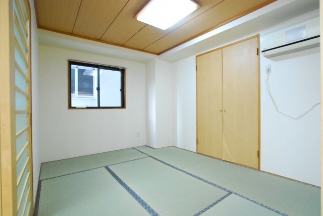 【寝室】 | サンプラザ浪速2番館