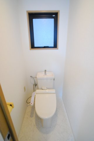 【トイレ】 | サンプラザ浪速2番館