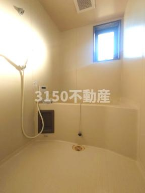 アンドウビルの浴室