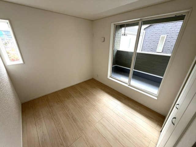 【洋室】 | 牟礼南小学校に通える新築戸建　防府市沖今宿１丁目　第４－２号棟　クレイドルガーデン　アーネストワン | 個人の部屋や寝室として使える洋室です