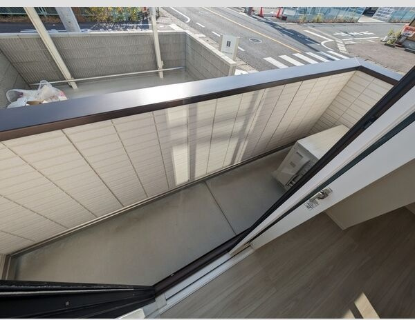 D-ROOM茜部中島　A棟のバルコニー