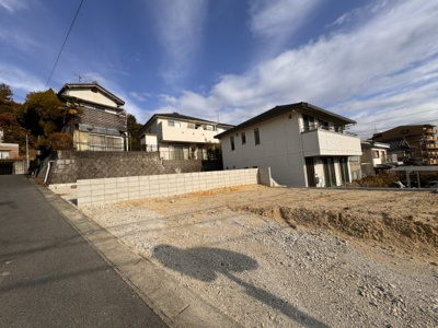 【外観】 | 尾張旭市桜ケ丘町西全２棟《仲介手数料無料白凰小　西中》 | LINEから簡単お問合せ可能！
友達検索で@nqk7328tです！。