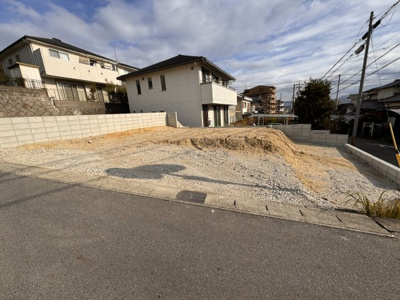 【外観】 | 尾張旭市桜ケ丘町西全２棟《仲介手数料無料白凰小　西中》 | LINEから簡単お問合せ可能！
友達検索で@nqk7328tです！。