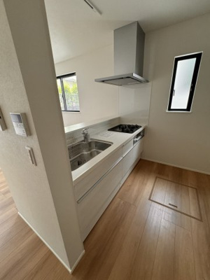 【キッチン】 | 尾張旭市桜ケ丘町西全２棟《仲介手数料無料白凰小　西中》 | 今すぐのご案内可能です！→  0120-336-922　までお気軽にお問い合わせください。