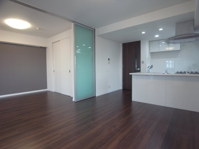 コンシェリア新宿ＥＡＳＴの居間・リビング|ゆったり過ごせる居間です