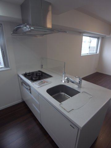 コンシェリア新宿ＥＡＳＴのキッチン|お料理しやすいキッチンです