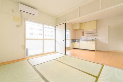 【居間・リビング】 | ビレッジハウス豊浜1号棟 | ビレッジハウスの同一物件・同一タイプの間取りの写真です