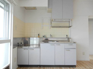 【キッチン】 | ビレッジハウス豊浜1号棟 | ビレッジハウスの同一物件・同一タイプの間取りの写真です