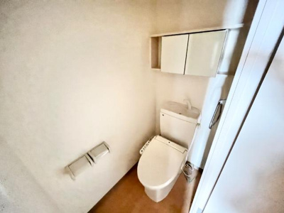 【トイレ】 | フィエスタ | シャワー付トイレ（イメージ）