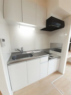 【キッチン】 | セイバリー　アパートメント　Ａ