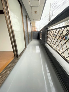 【バルコニー】 | 川口市本前川３丁目　中古戸建