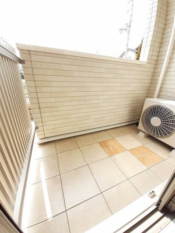 クラール南矢三Ｃのバルコニー