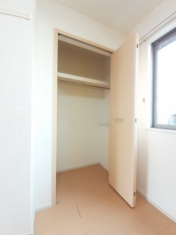 クラール南矢三Ｃの収納