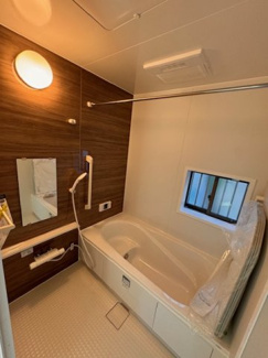 【浴室】 |  Heartful-Town瀬戸市秋葉町全２棟【仲介手数料無料　にじの丘小　にじの丘中】 | 今すぐのご案内可能です！→  0120-336-922　までお気軽にお問い合わせください。