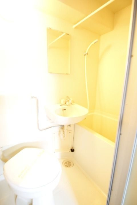 サニーハイツの浴室