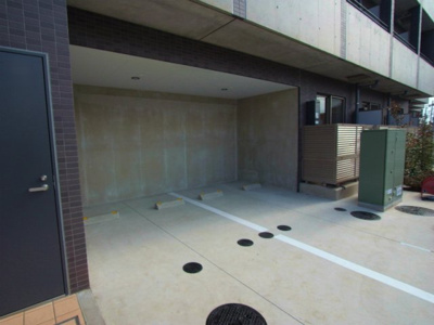 【駐車場】 | リブリ・K & W 上池台 | 駐車場があります