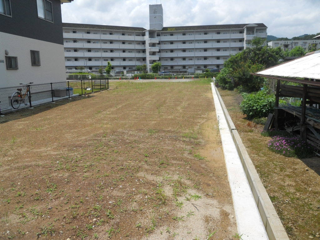 丹波篠山市吹上の売地