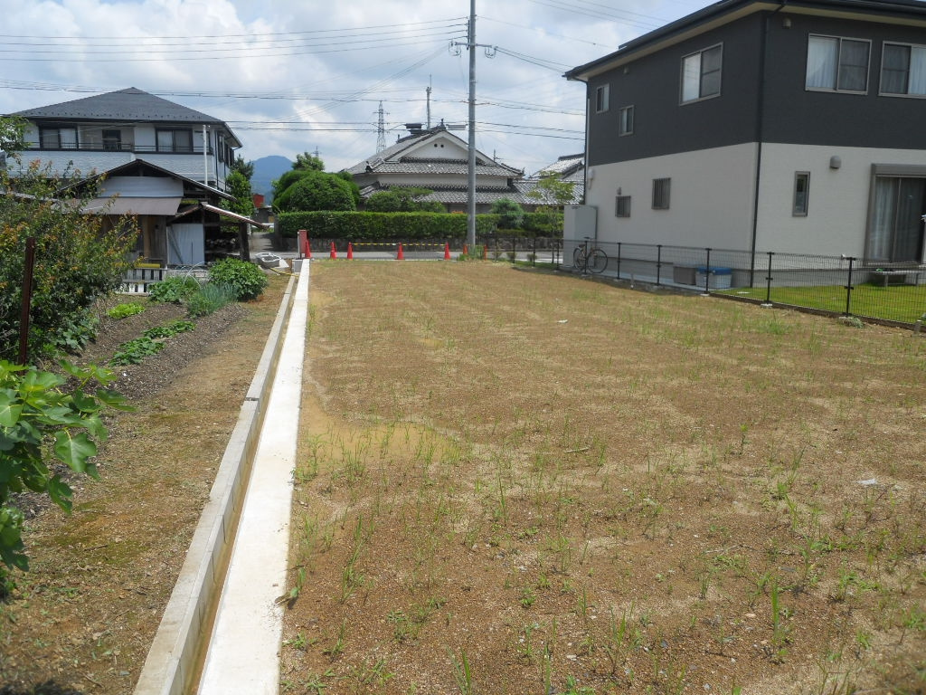 丹波篠山市吹上の売地