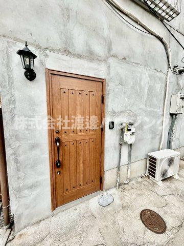 北区浮田テラスハウスのエントランス