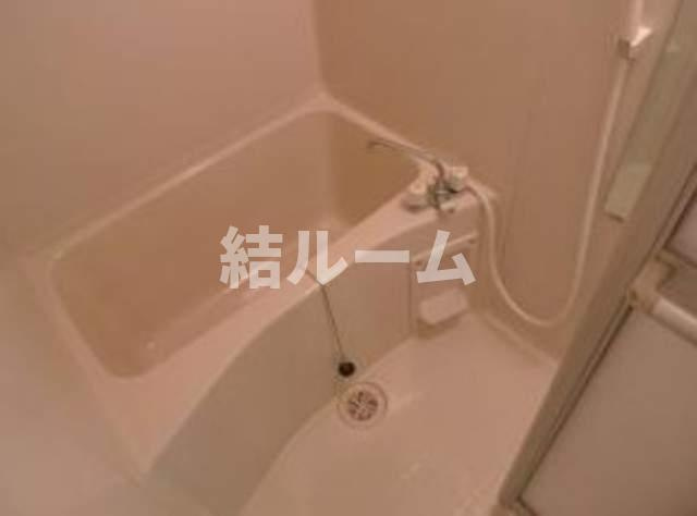 中野区上高田３丁目の賃貸マンションの浴室