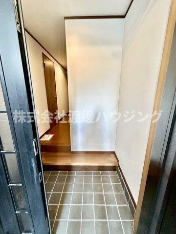 阿倍野区共立通１丁目一戸建の玄関