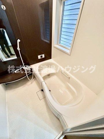 阿倍野区共立通１丁目一戸建の浴室