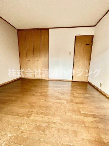 阿倍野区共立通１丁目一戸建の寝室