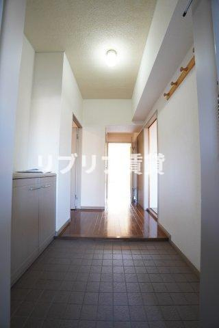 テレパレス西千葉の玄関