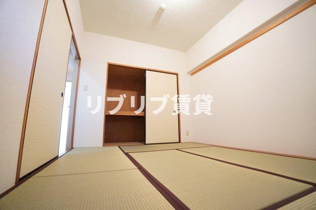 テレパレス西千葉の和室