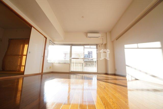 テレパレス西千葉の居間・リビング