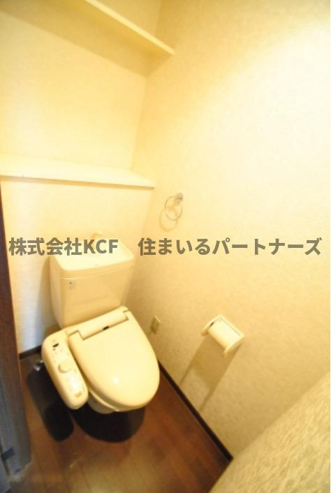 サクシードのトイレ|落ち着いた色調のトイレです