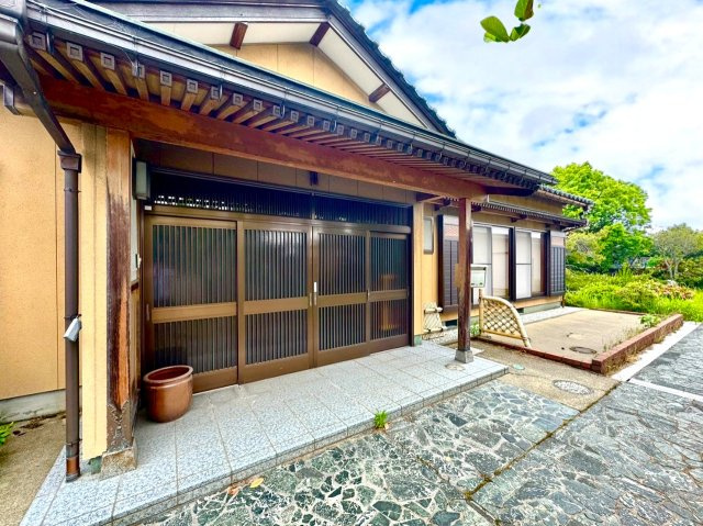 坂井市春江町高江　中古住宅♪