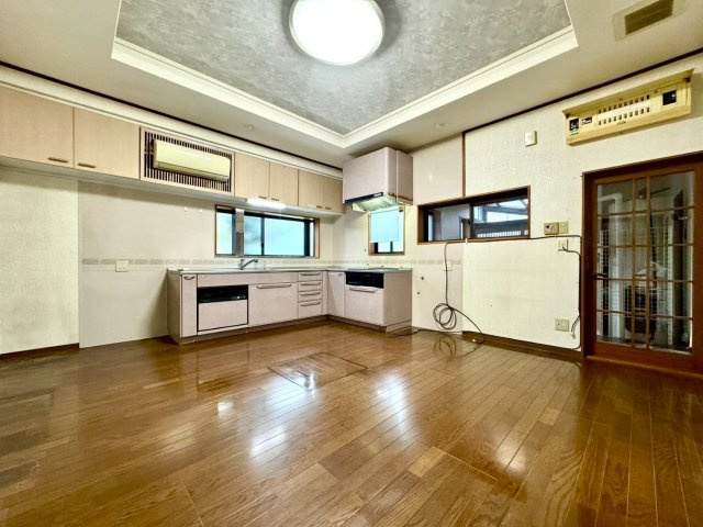 坂井市春江町高江　中古住宅♪