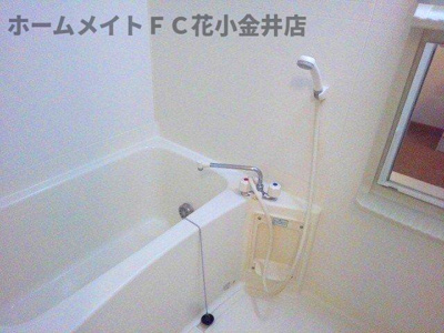 【浴室】 | セレッソ・ジュン | 落ち着いた空間のお風呂です