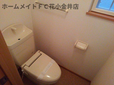 【トイレ】 | セレッソ・ジュン | 清潔感のあるトイレです