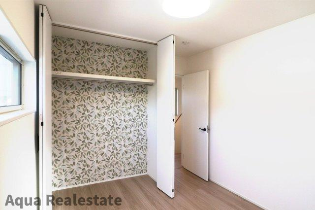 高松市多肥上町の新築一戸建の洋室