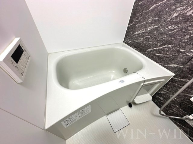 シダーコート Aの浴室