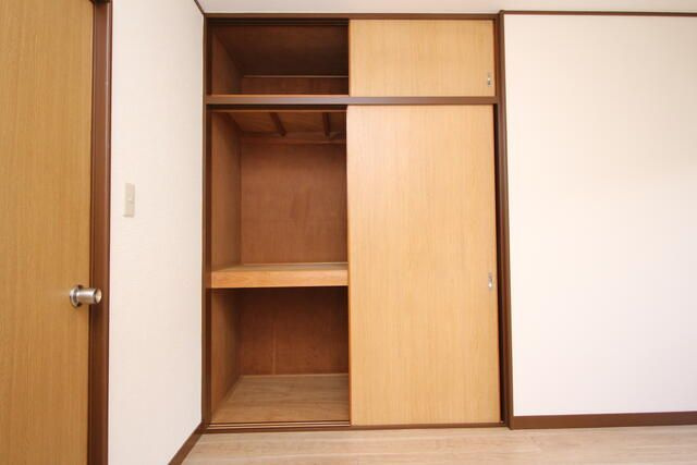 柳窪貸家の収納