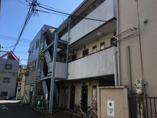 コンフォート西久保の外観