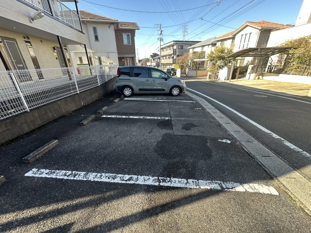Surplus　One　DreamⅡの駐車場