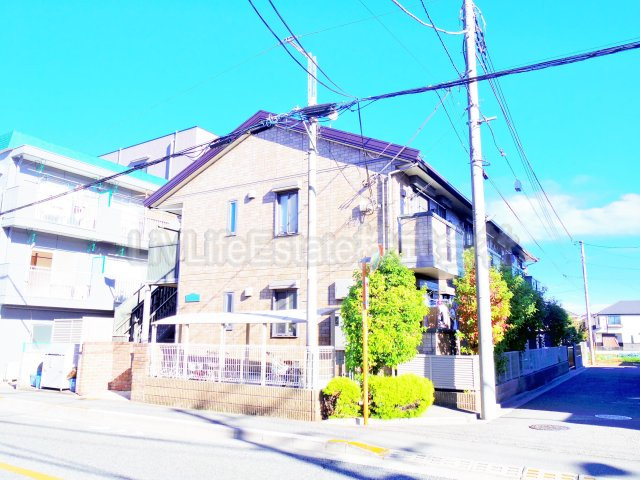 西東京市住吉町４丁目のアパートの外観