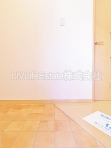 西東京市住吉町４丁目のアパートの玄関|同仕様写真