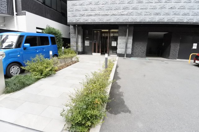 プレサンス梅田東クォーレのエントランス