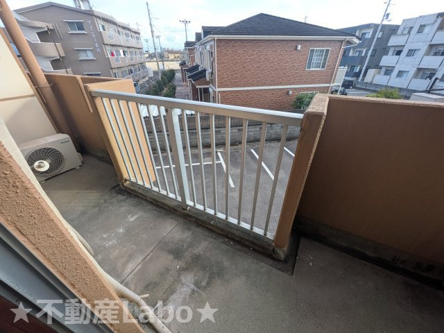 イータウン応神のバルコニー