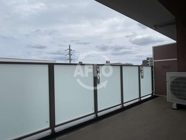 プレジオ三国EUROのバルコニー|プレジオ三国EURO　バルコニー