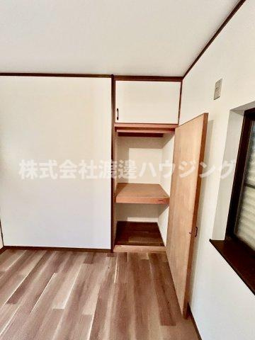 若江南町４丁目一戸建ての収納